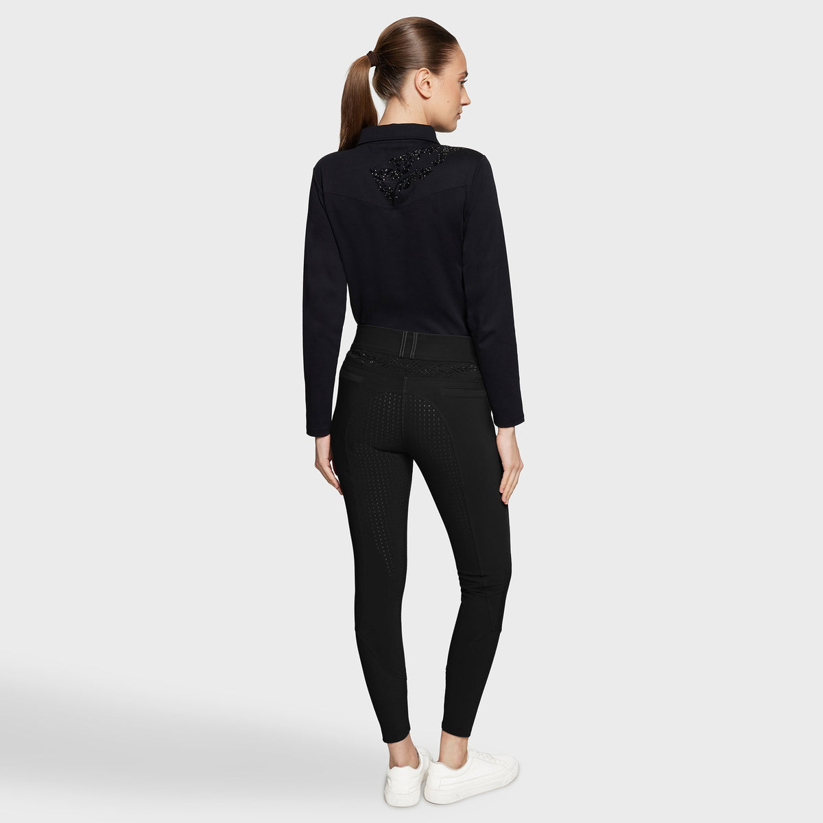 W-CAPUCINE_FG-FW25-BLK_1.jpg