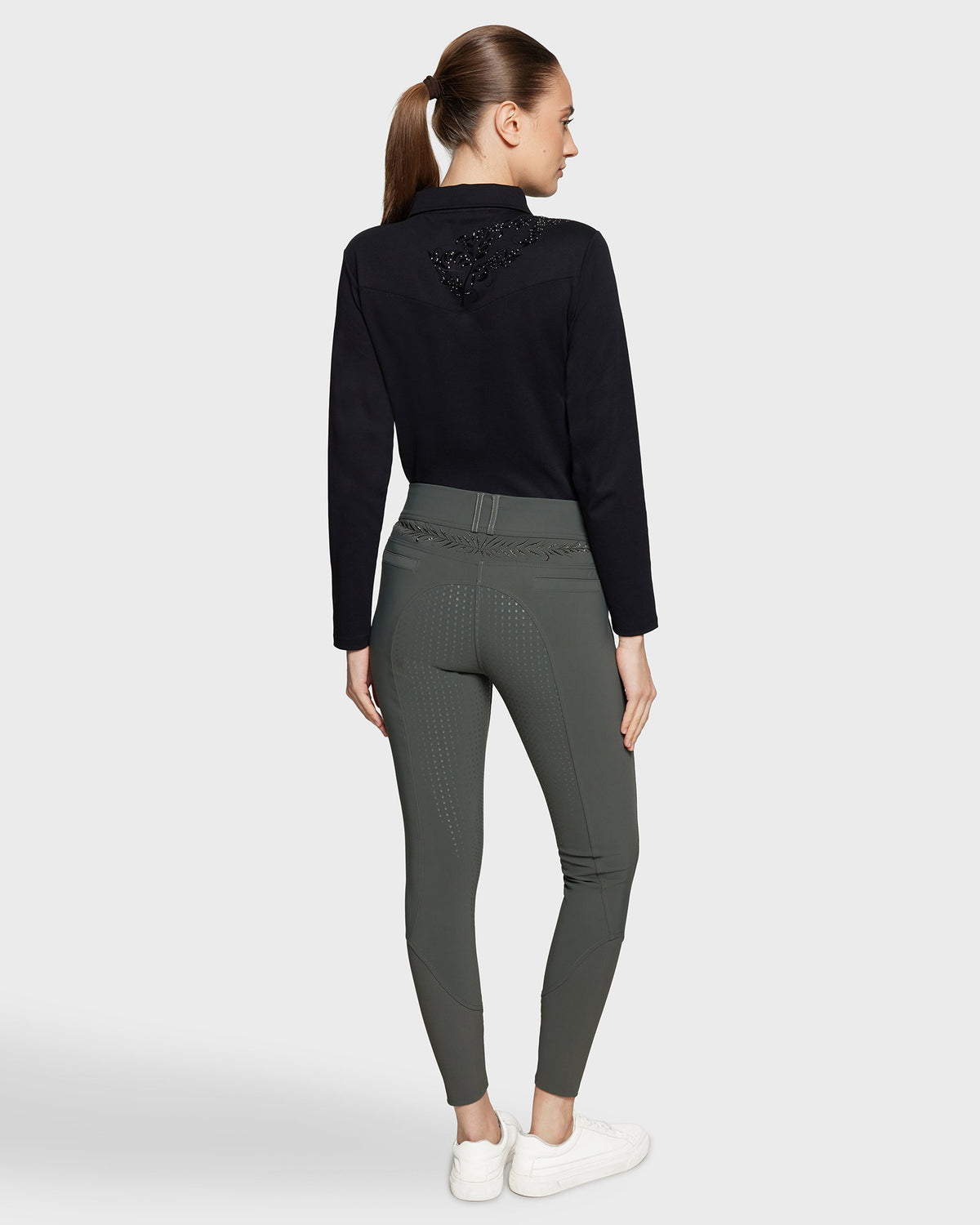 W-CAPUCINE_FG-FW25-DFS_1.jpg