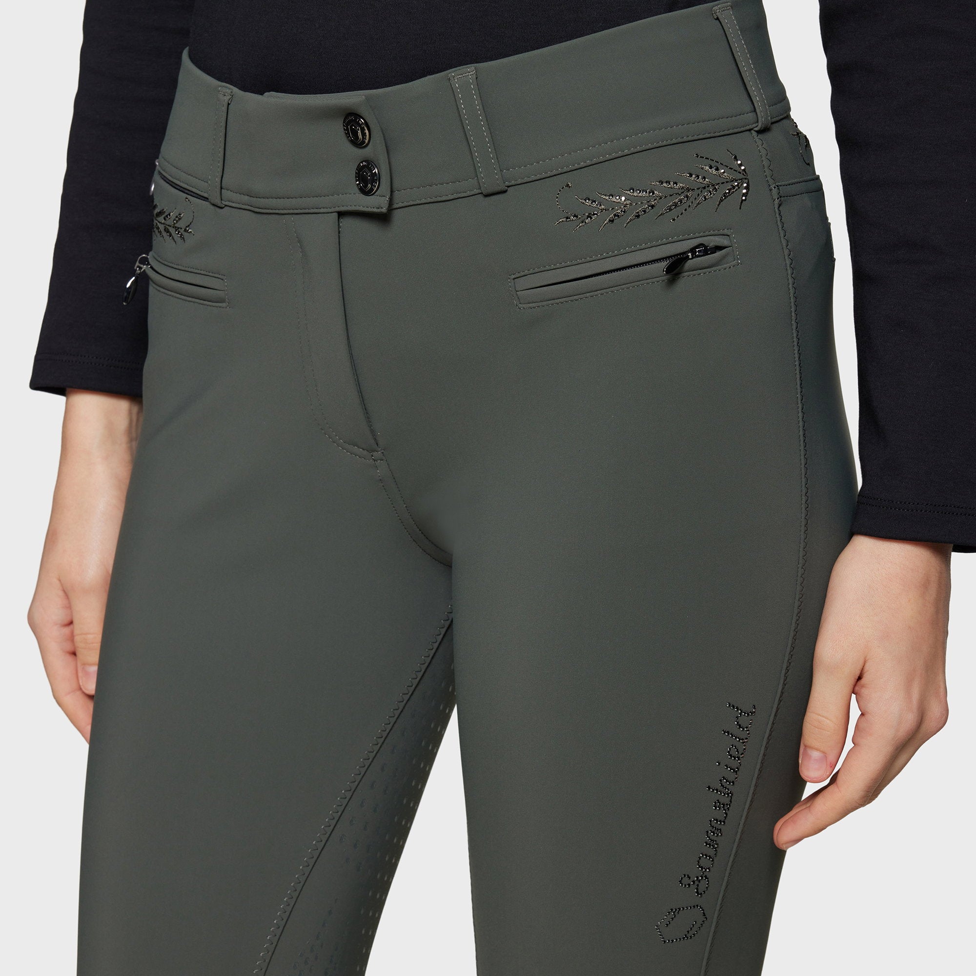 W-CAPUCINE_FG-FW25-DFS_2.jpg