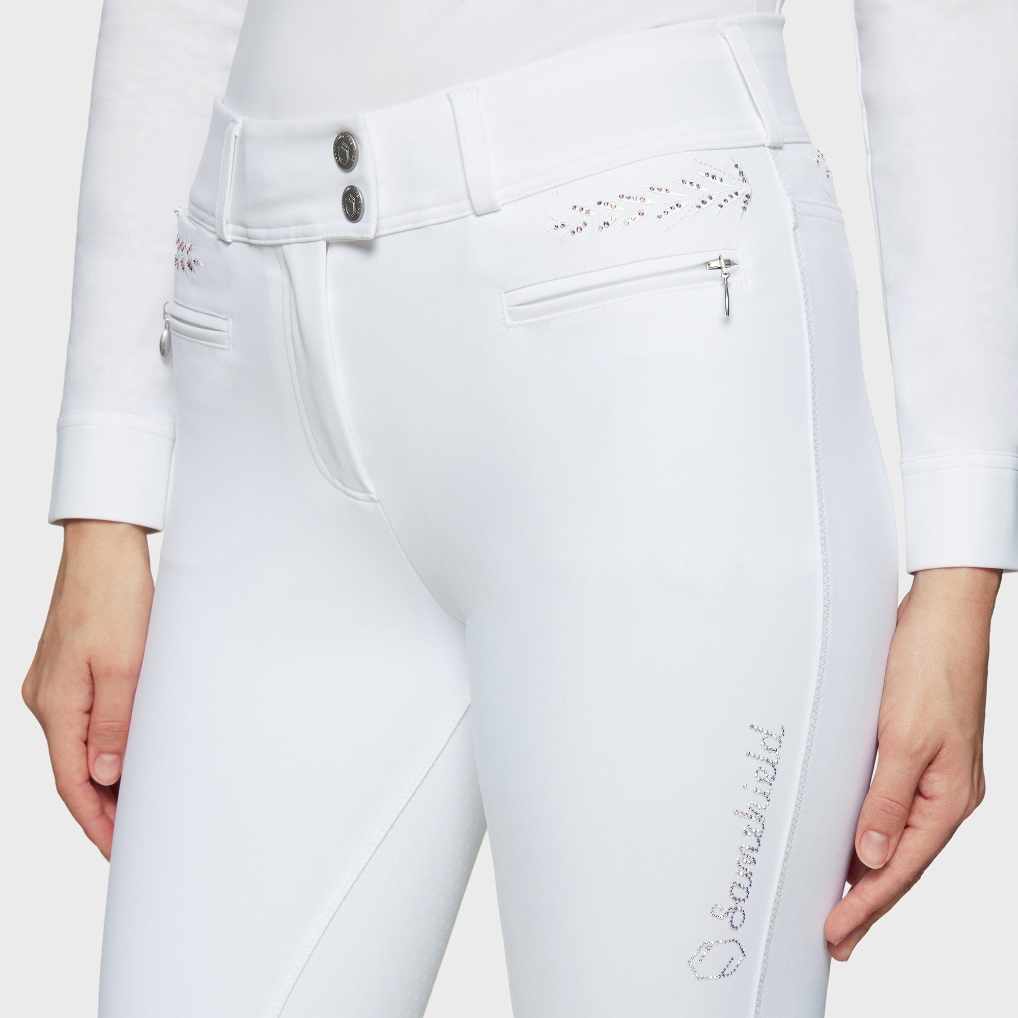 W-CAPUCINE_FG-FW25-WHT_2.jpg