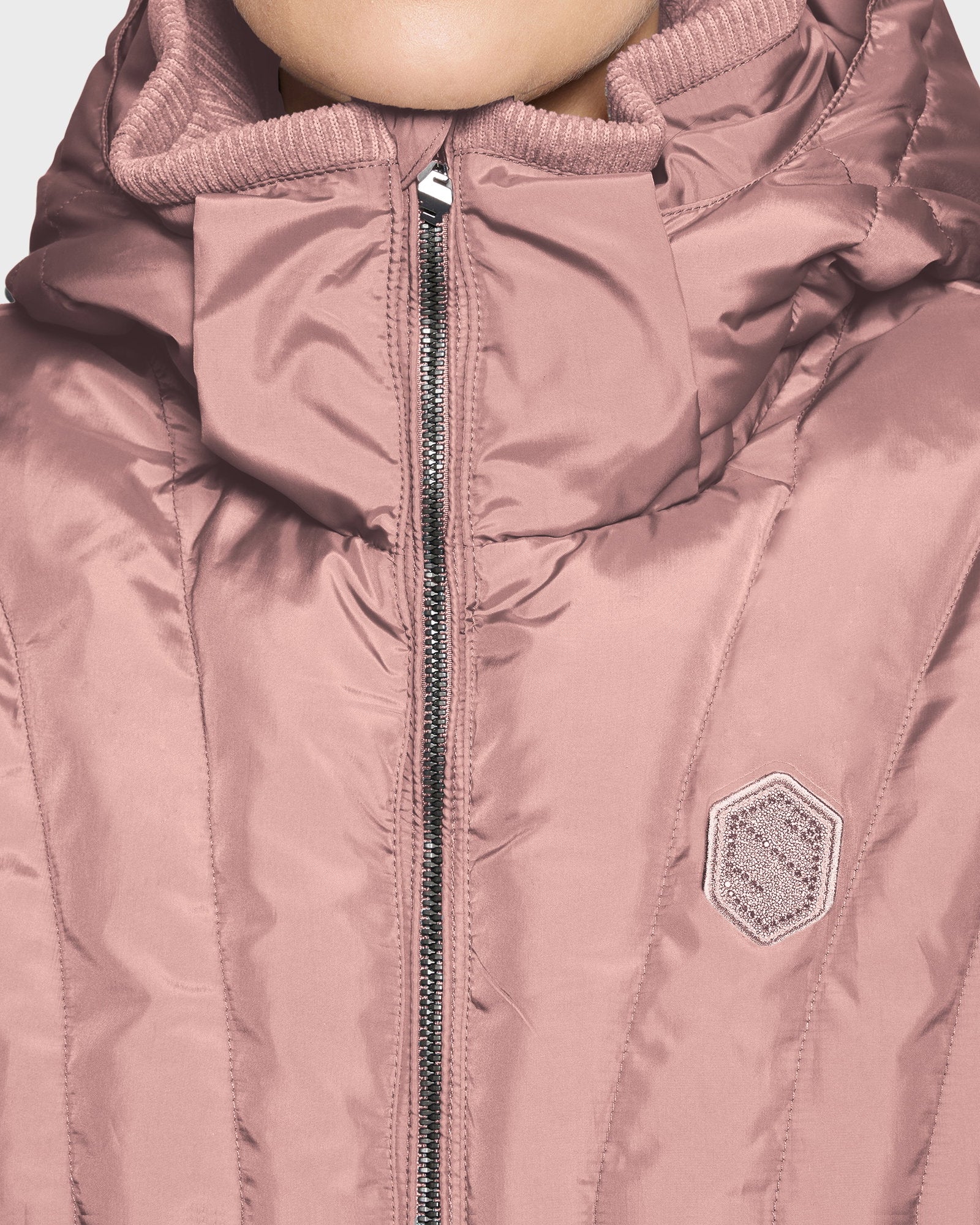 W-CHAMONX-FW25-BLUSPNK_2.jpg