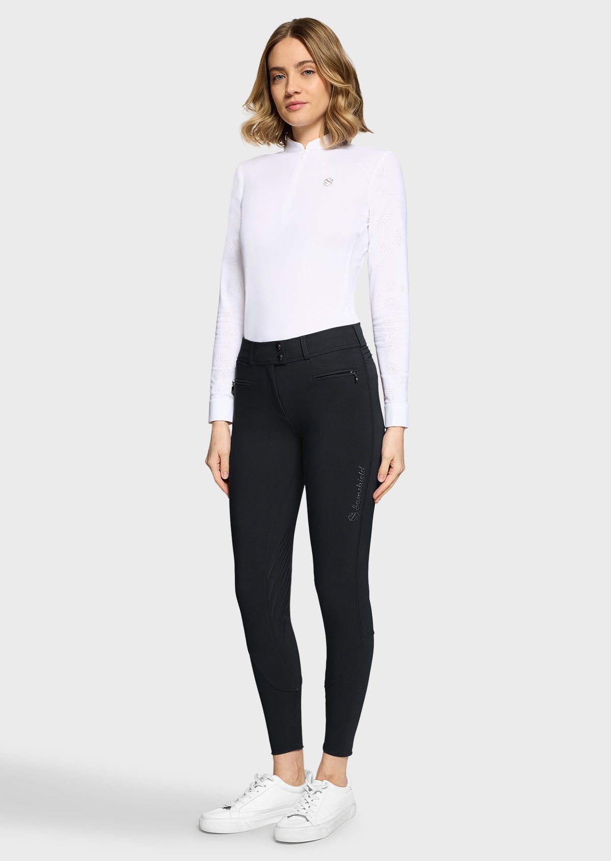 W-CHLOE-KG-SS26-BLK.jpg