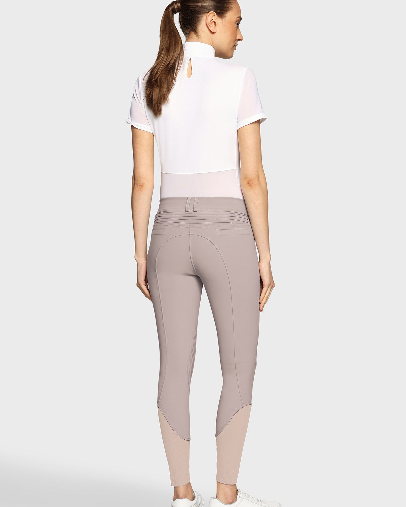 W-CHLOE-KG-SS26-LATTE_1.jpg