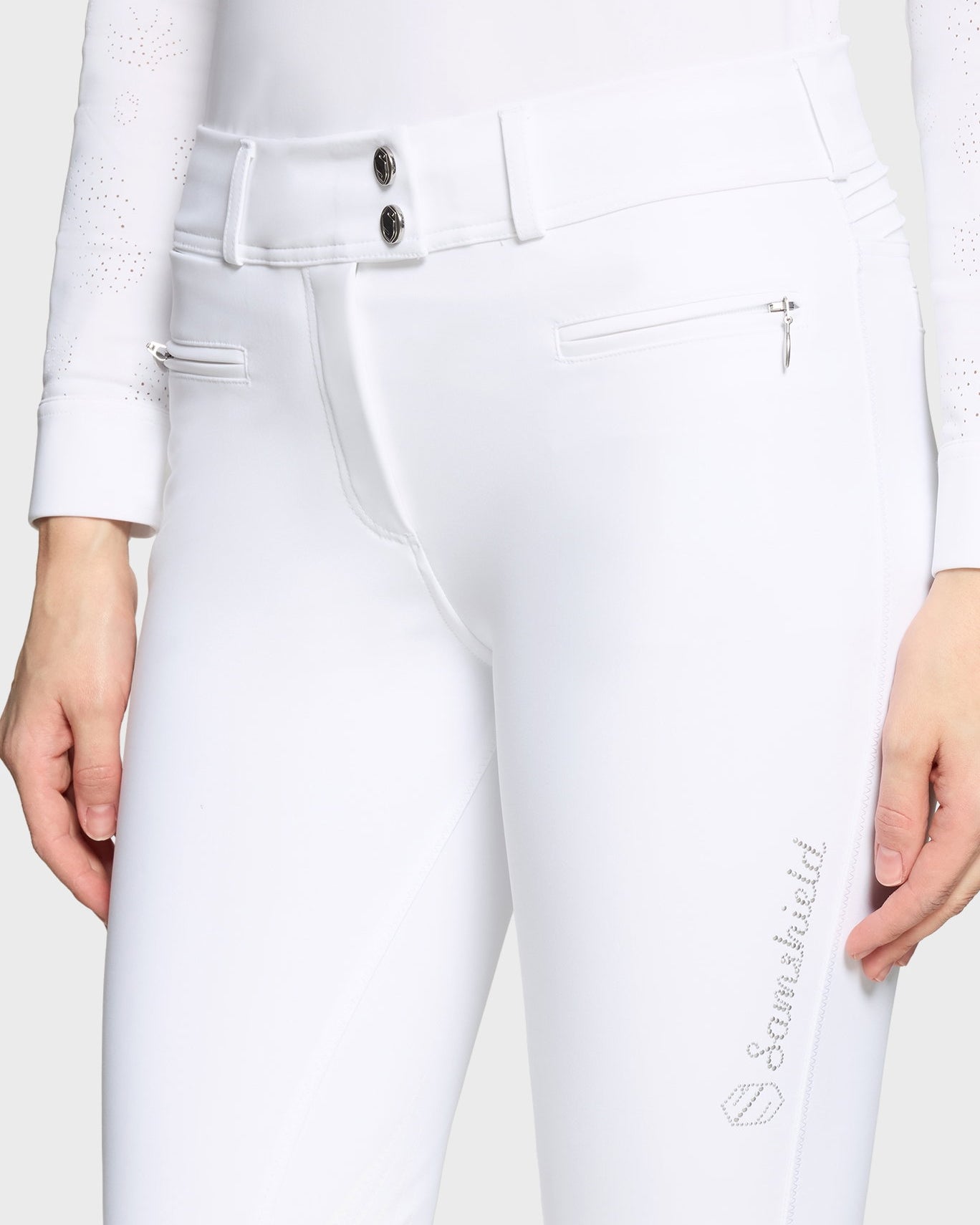 W-CHLOE-KG-SS26-WHT_2.jpg