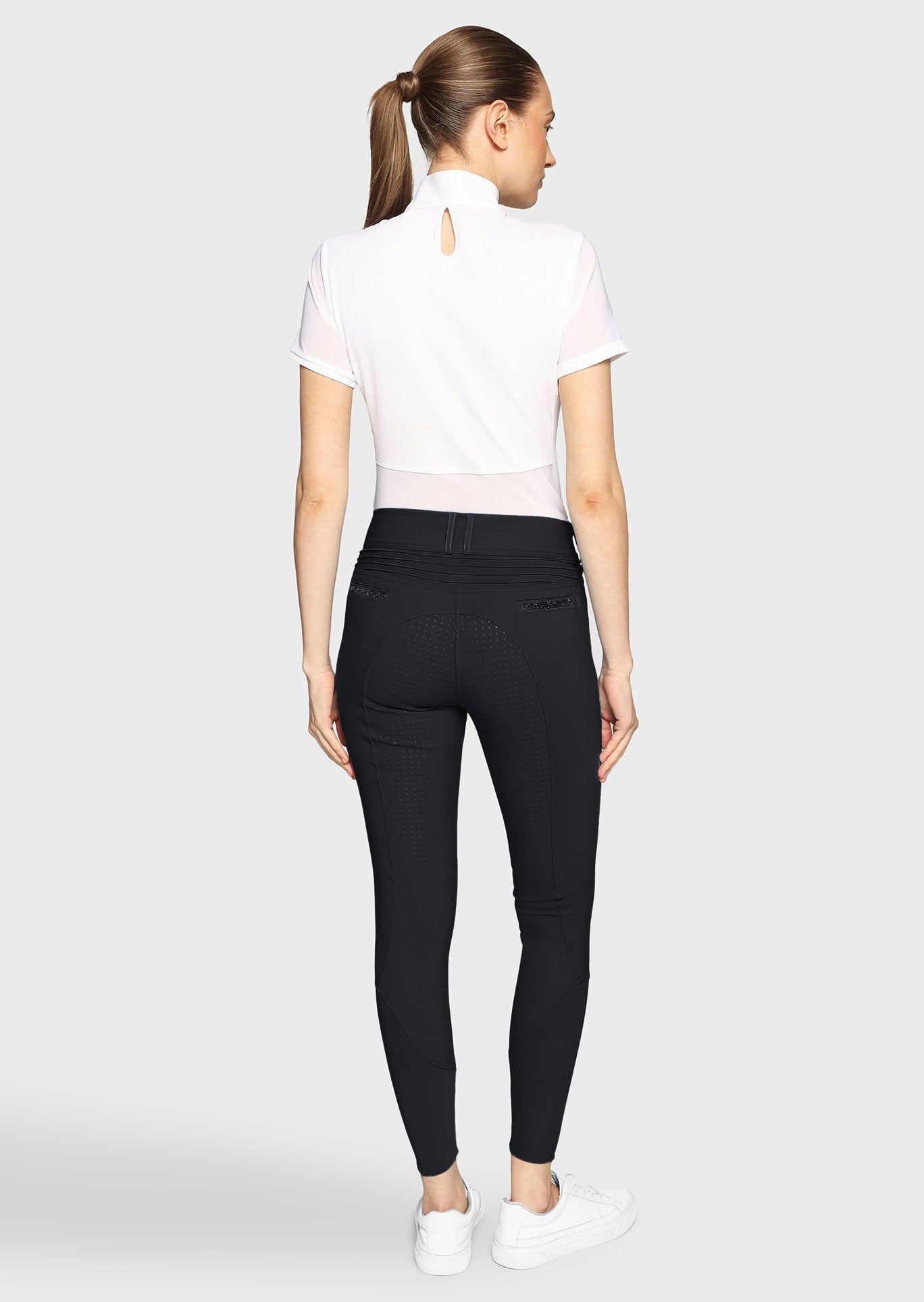 W-CLARA-PRE-FG-SS26-BLK_1.jpg