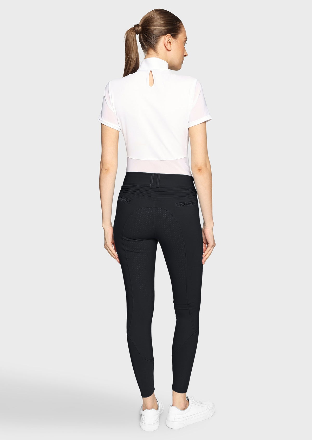 W-CLARA-PRE-FG-SS26-BLK_1.jpg