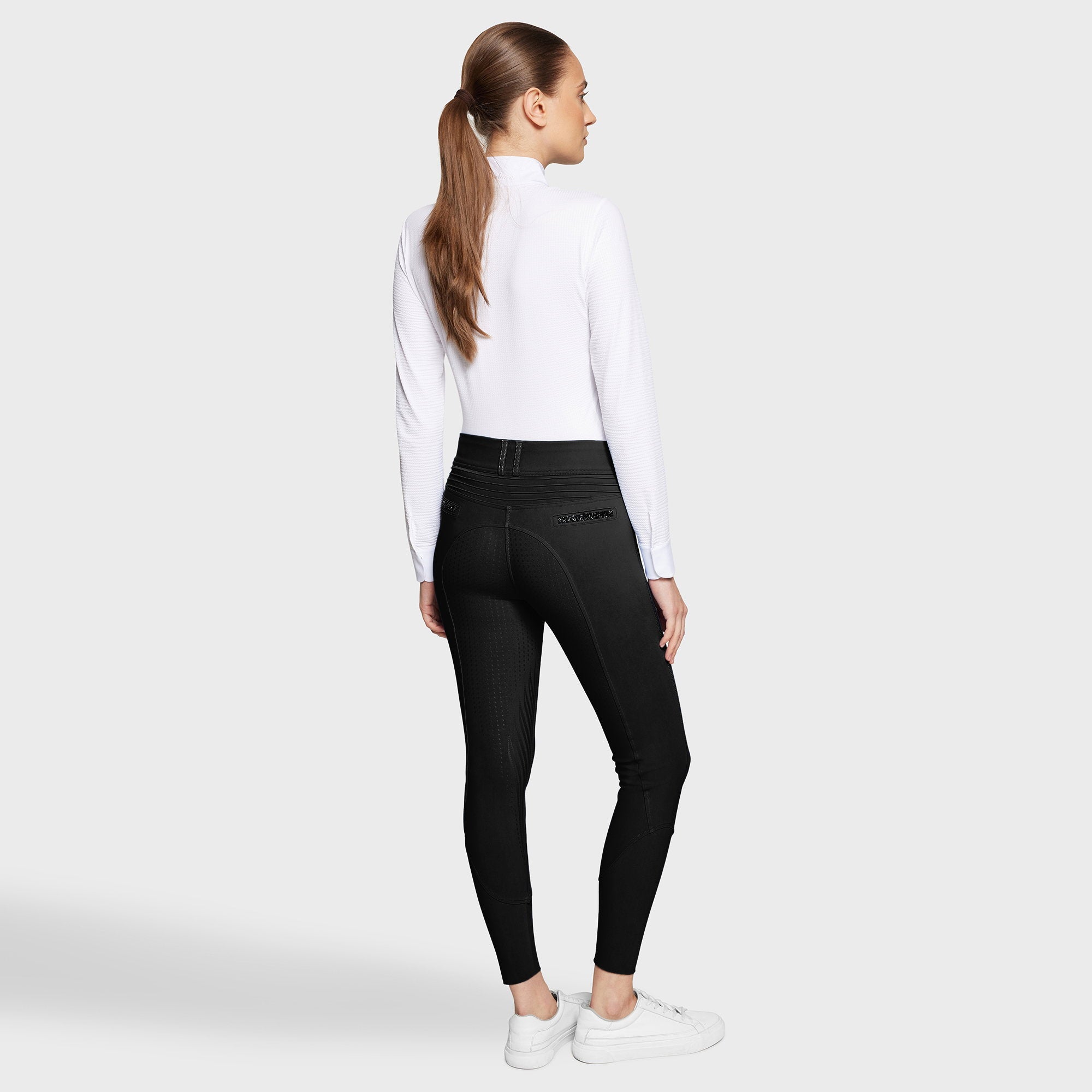 W-CLARA_PRM _FG-FW25-BLK_1.jpg