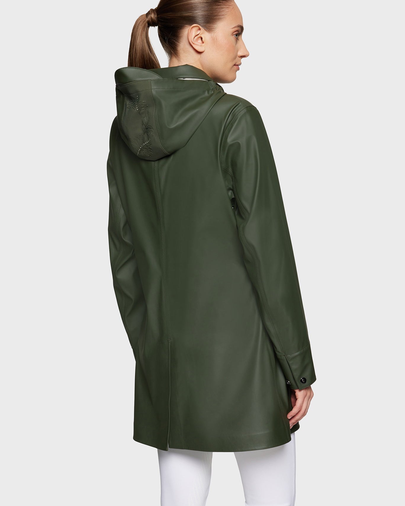 W-DELFINA-S-SS26-KAKIBGE_1.jpg