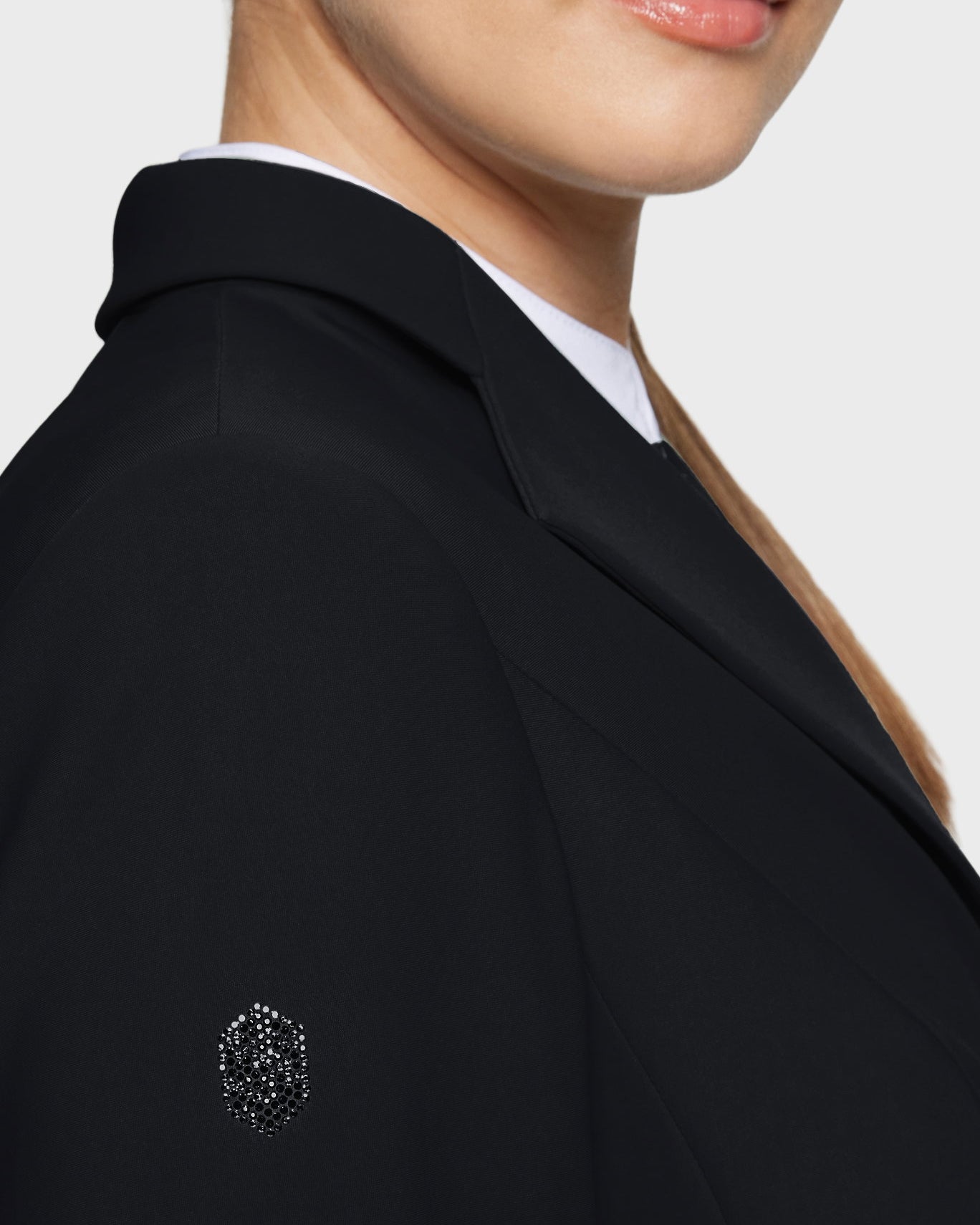 W-FRAC-FE-SS26-BLK_2.jpg