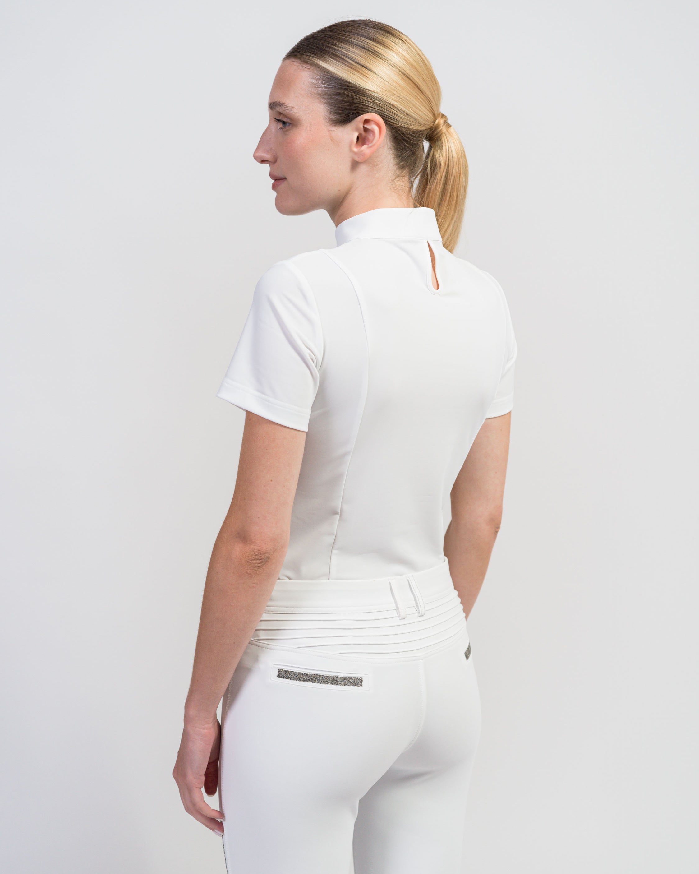 W-SCARLETT_SS-FW23-WHT_1