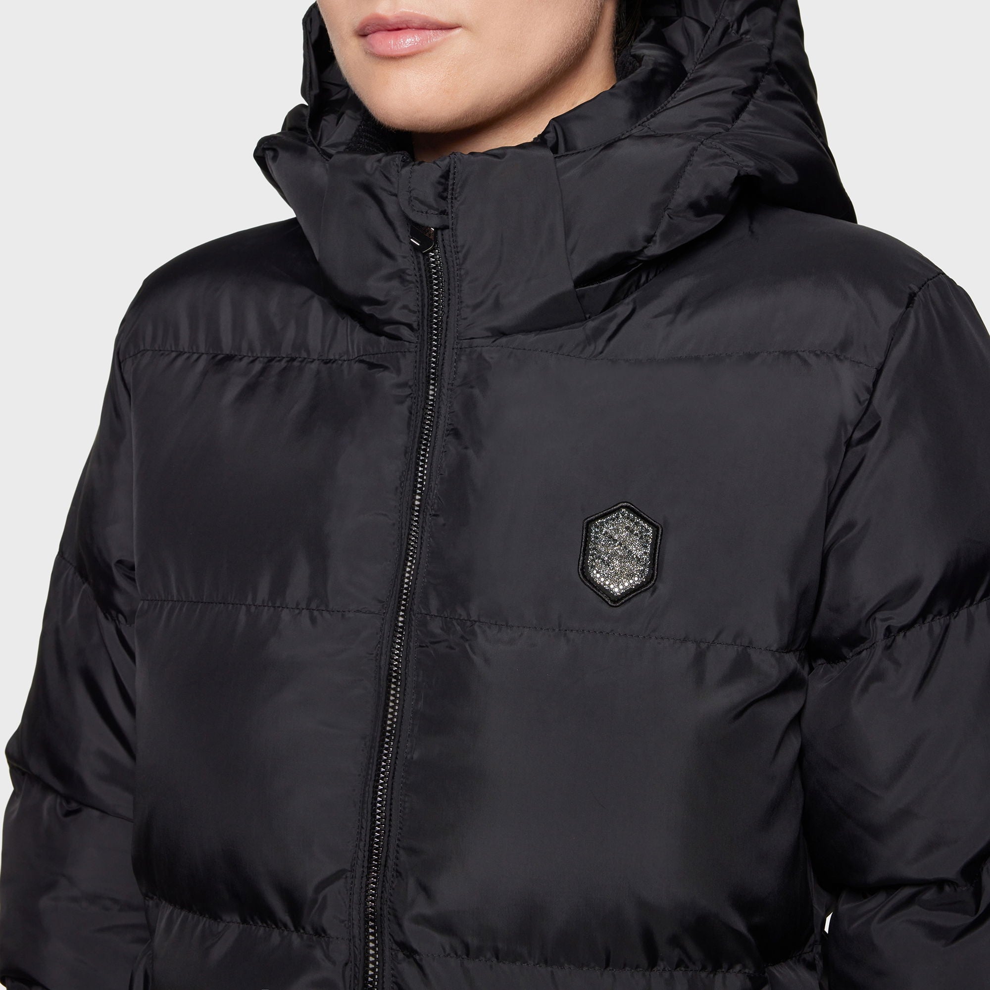 W-SIERRA-FW25-BLK_2.jpg