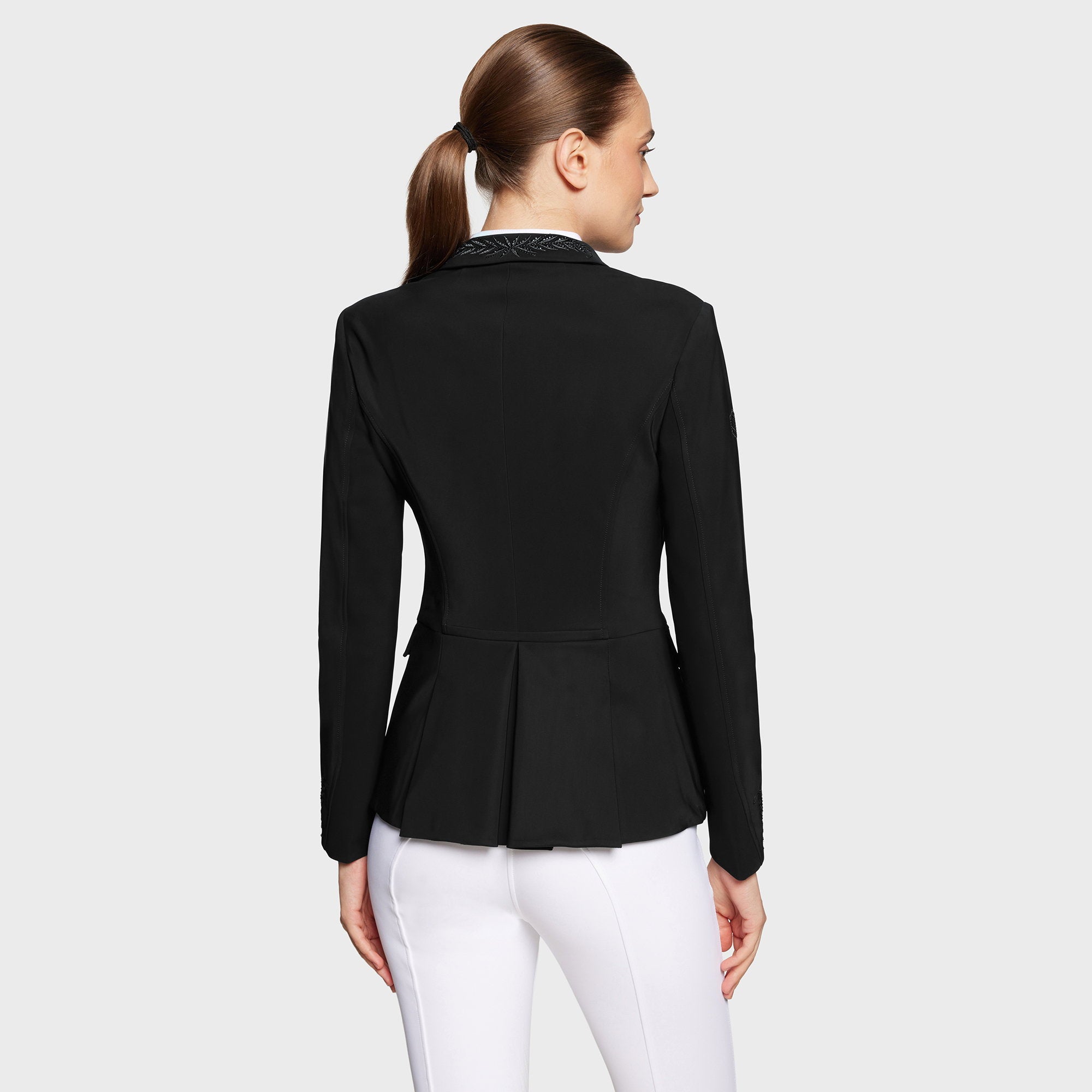 W-VICY_FLW_CRY-FW25-BLK_1.jpg