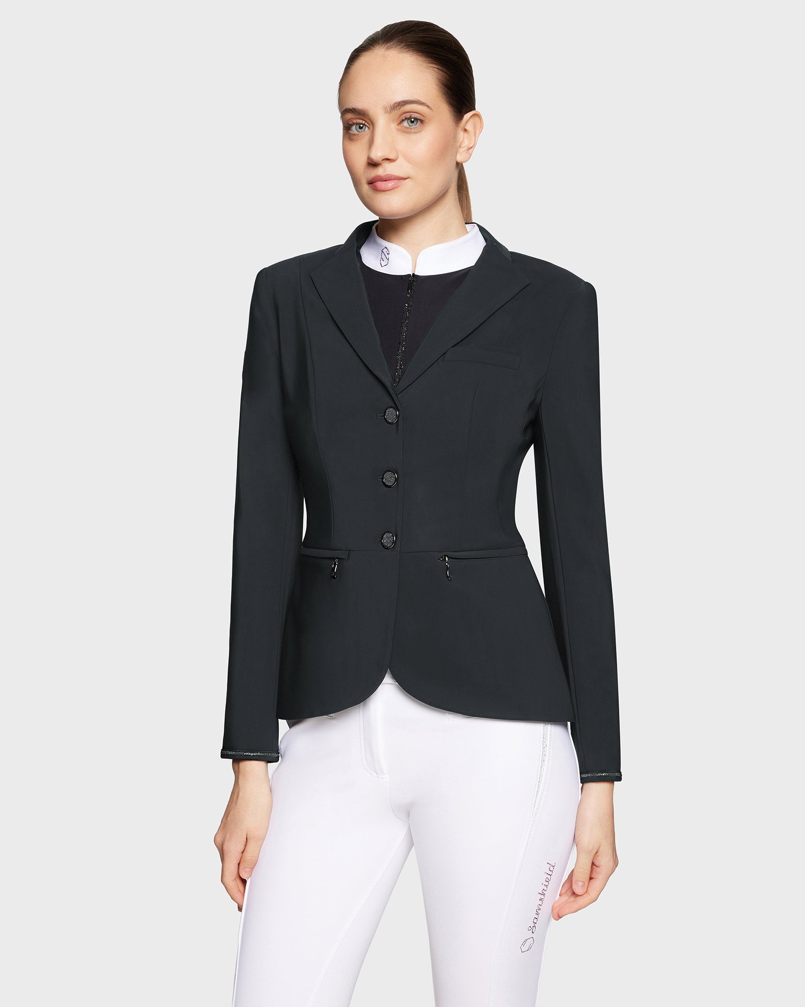 W-VIC_CFRB_RGL-FW25-MLESNI.jpg