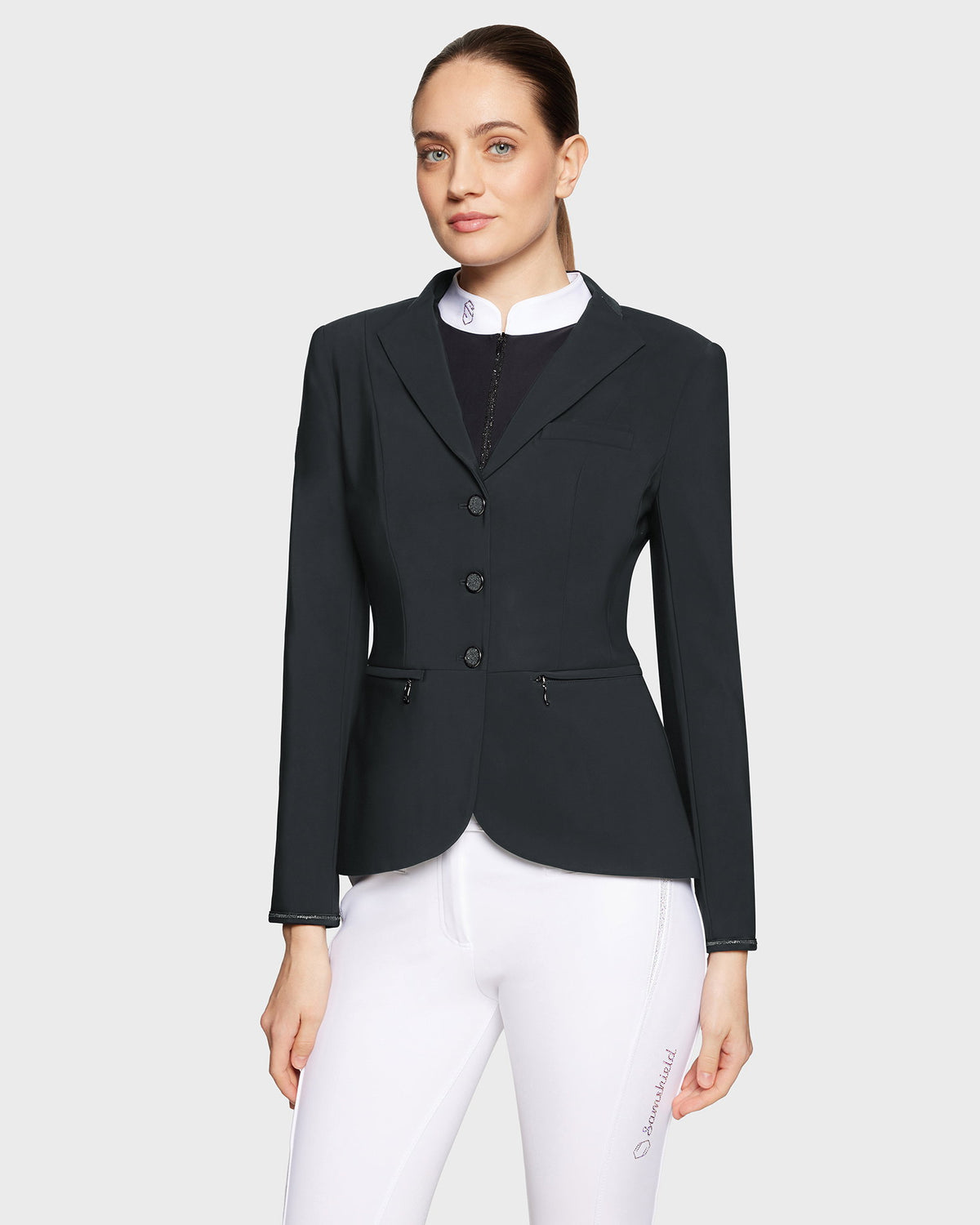 W-VIC_CFRB_RGL-FW25-MLESNI.jpg