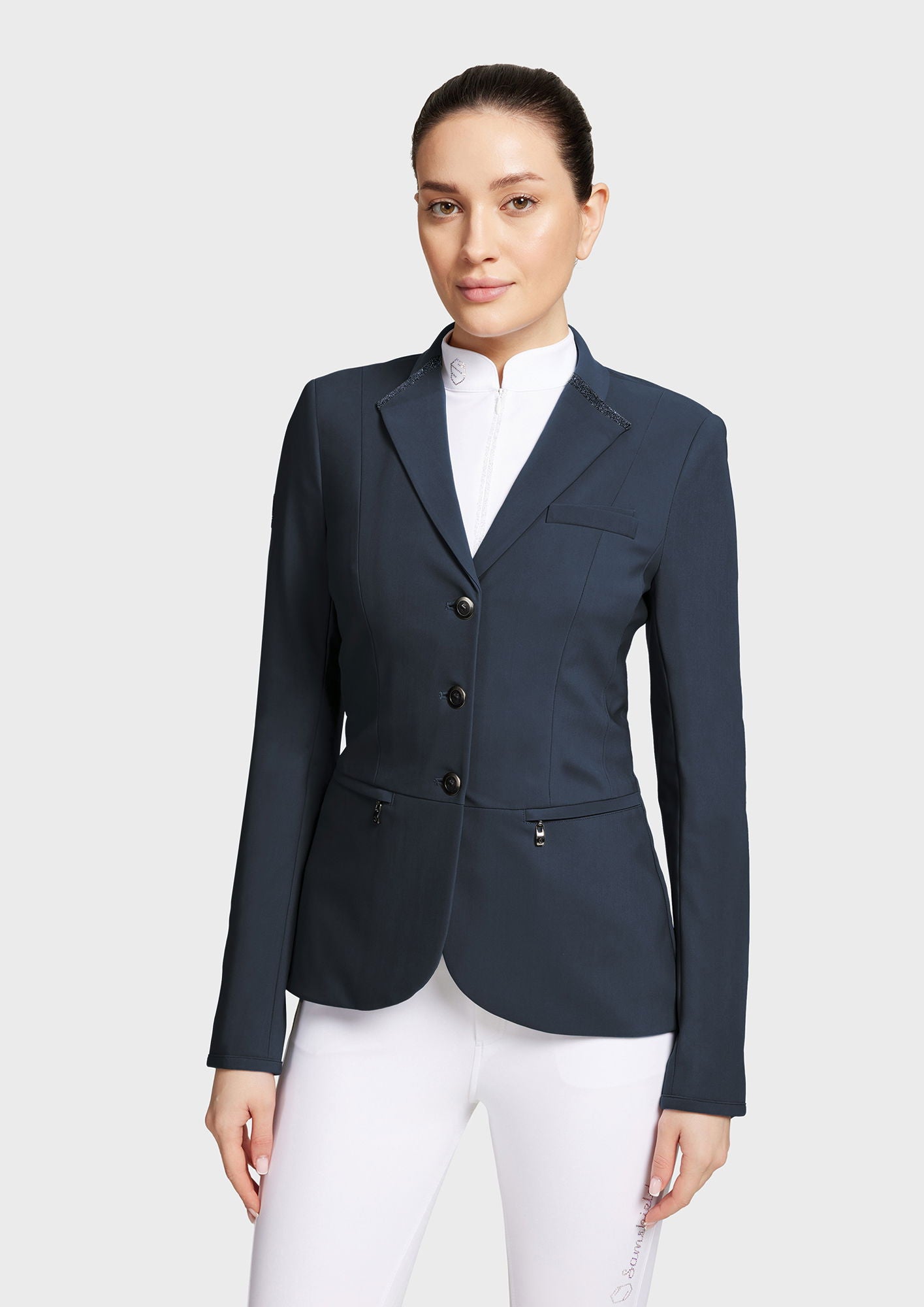 W-VIC_CRFB-SS24-NVY.jpg