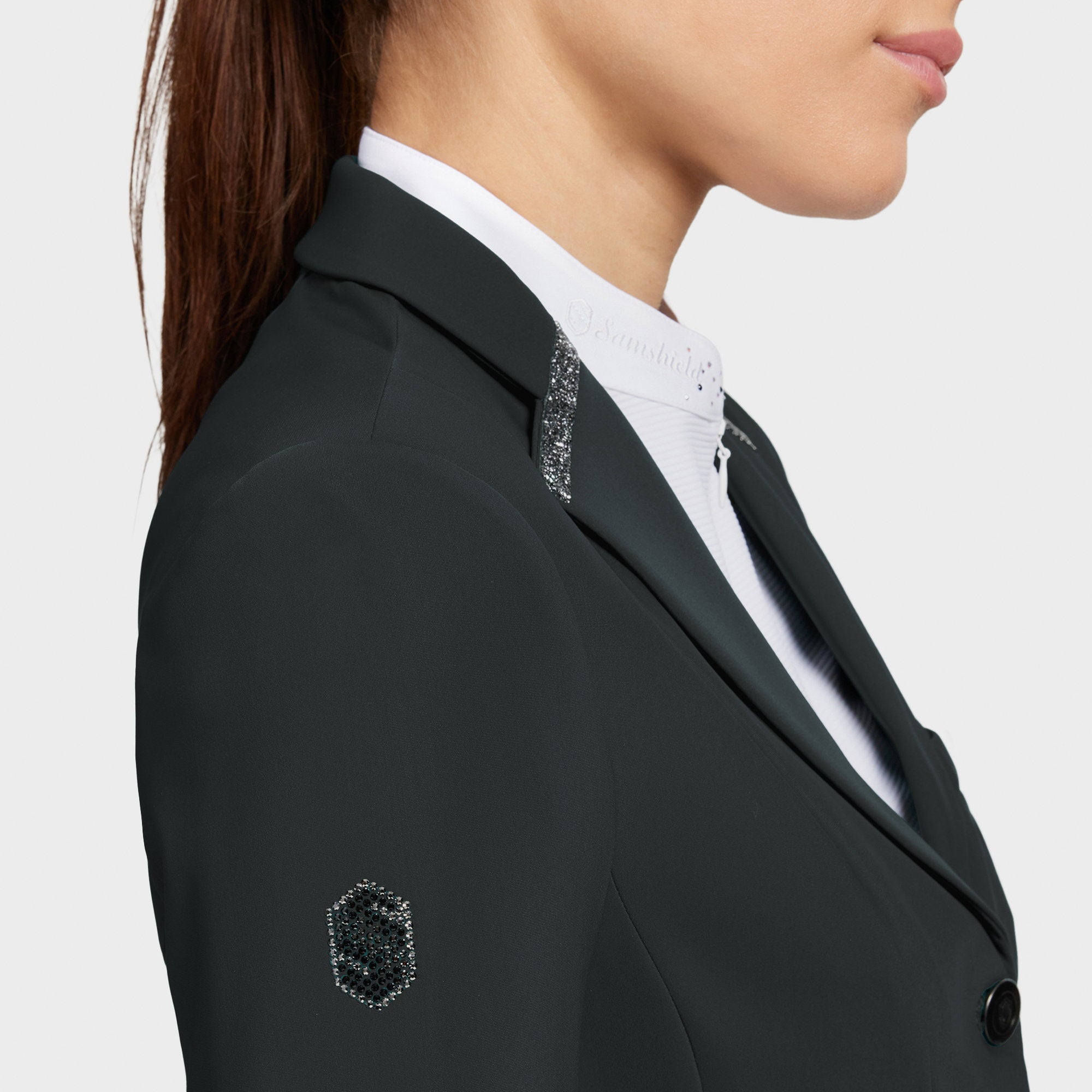 W-VIC_PREM-FW24-MNLES_NI_2.jpg