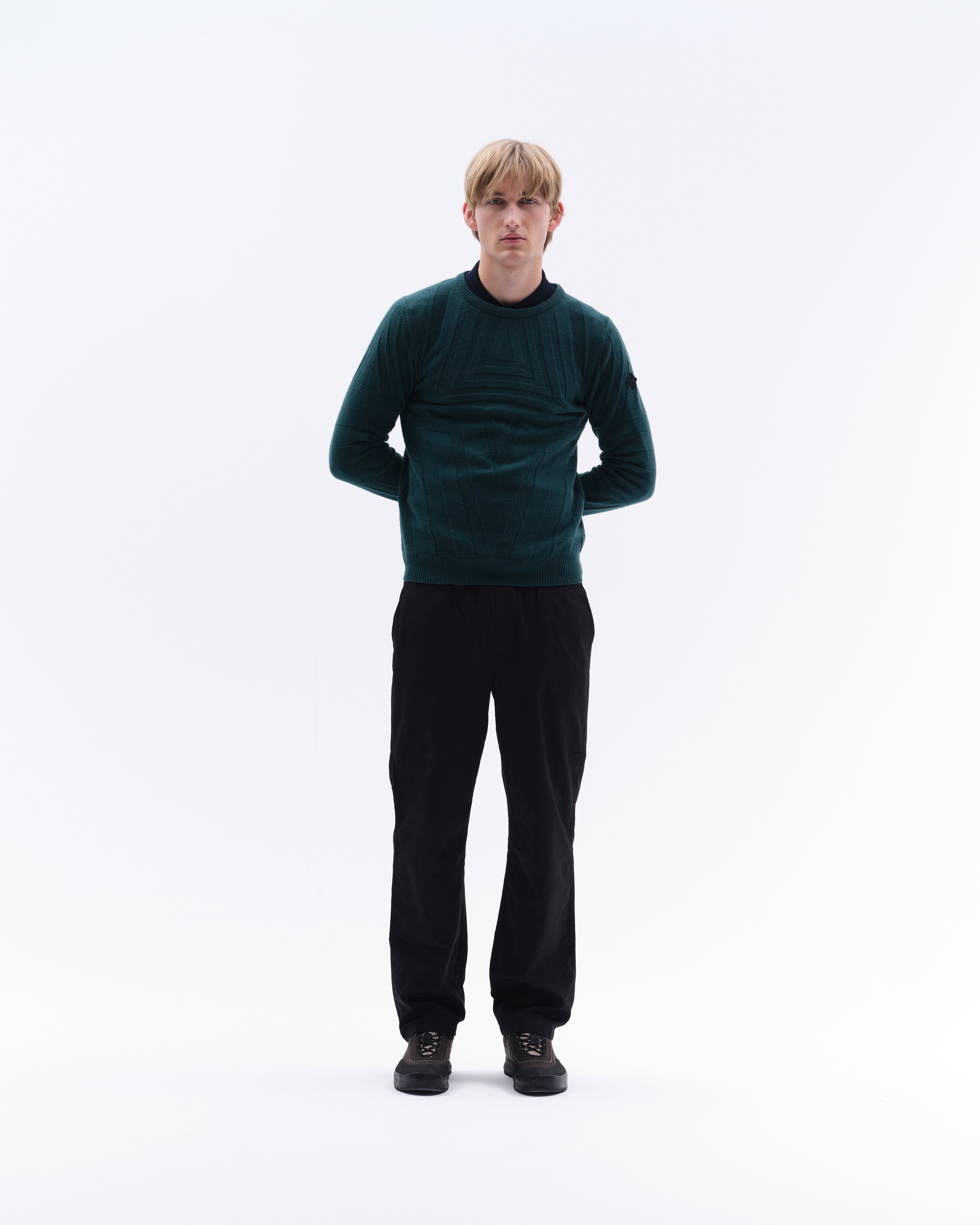 WOU24_KN-GREEN_3.jpg