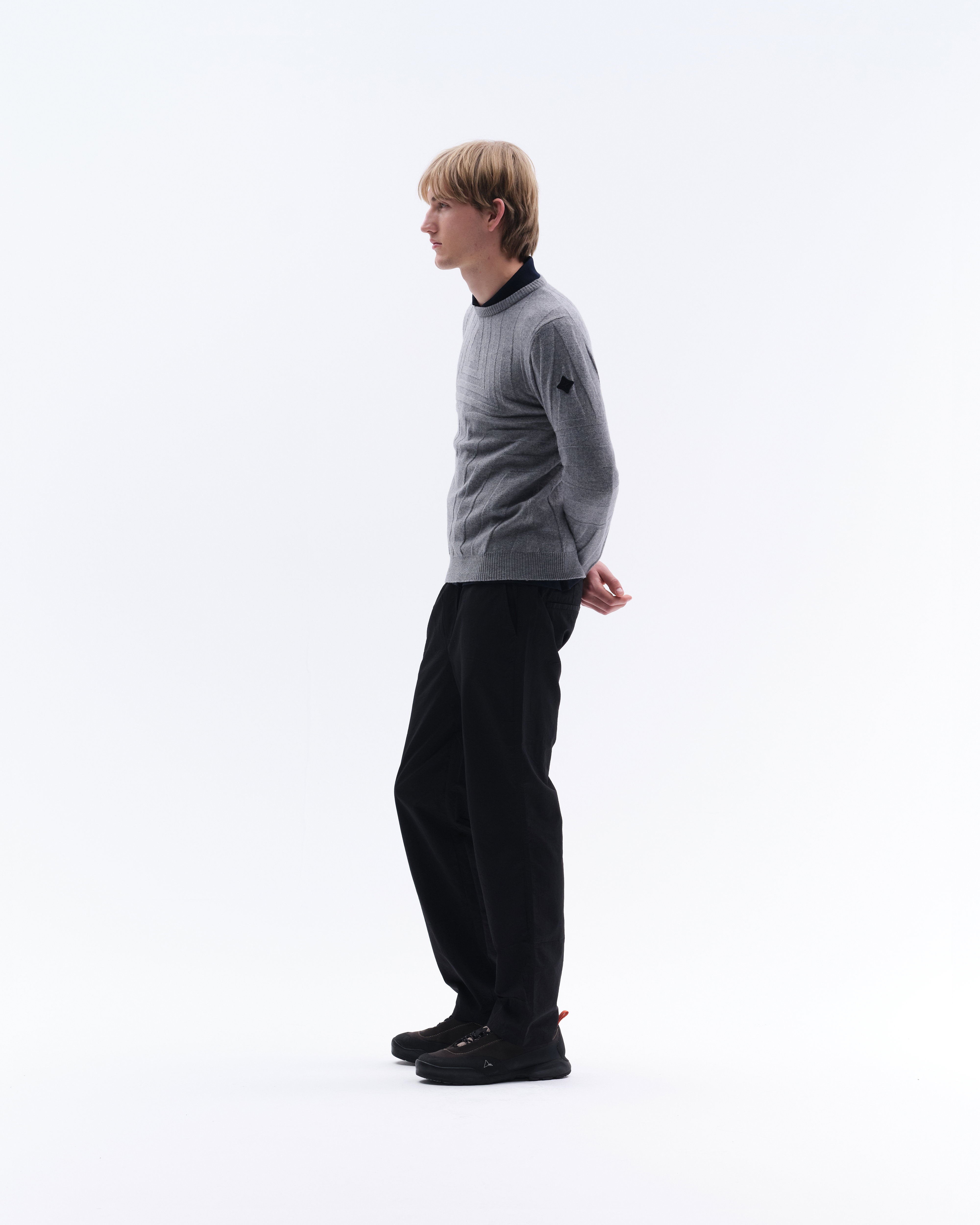 WOU24_KN-GREY_4.jpg