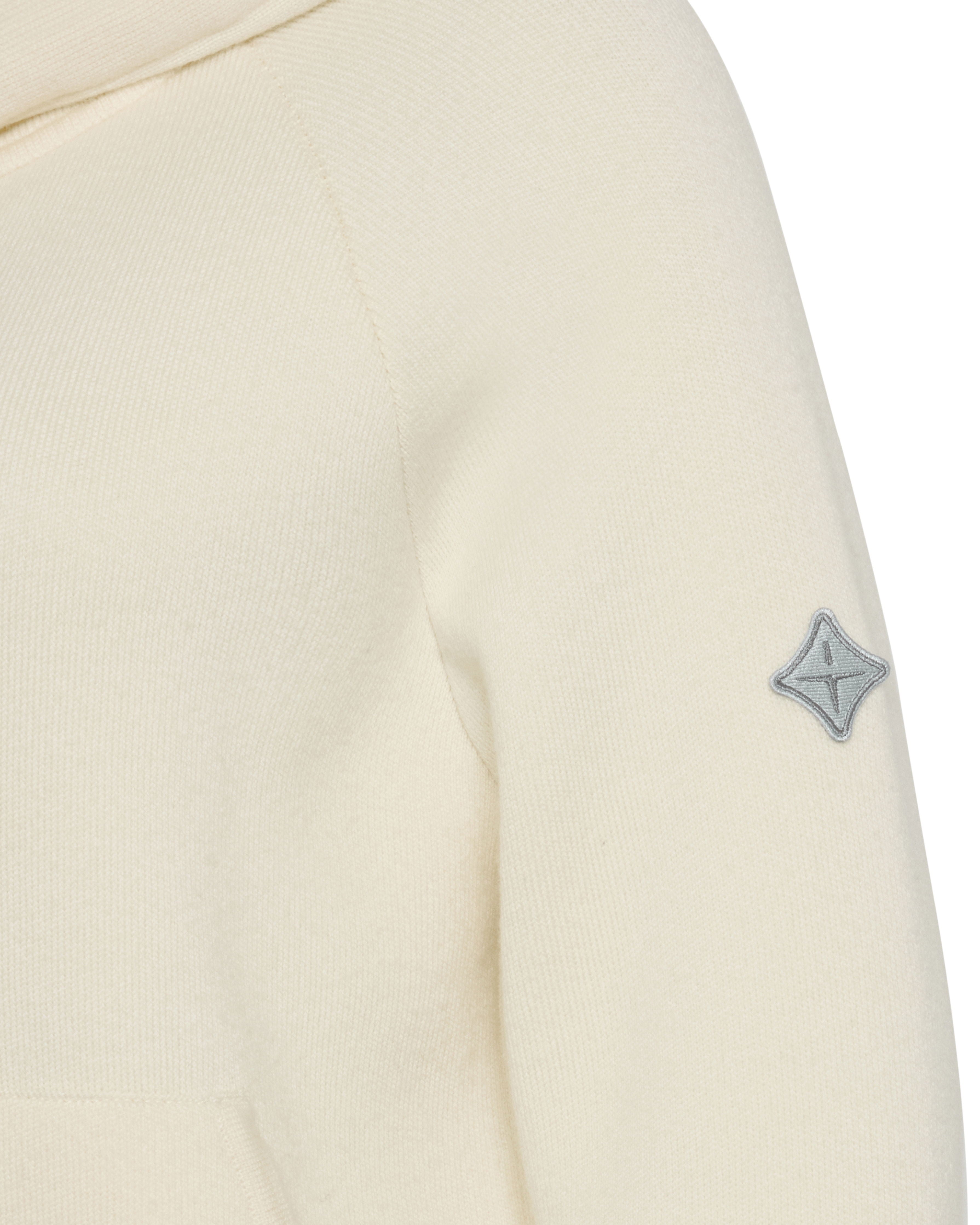 WOW11_KN-OFFWHITE_2.jpg