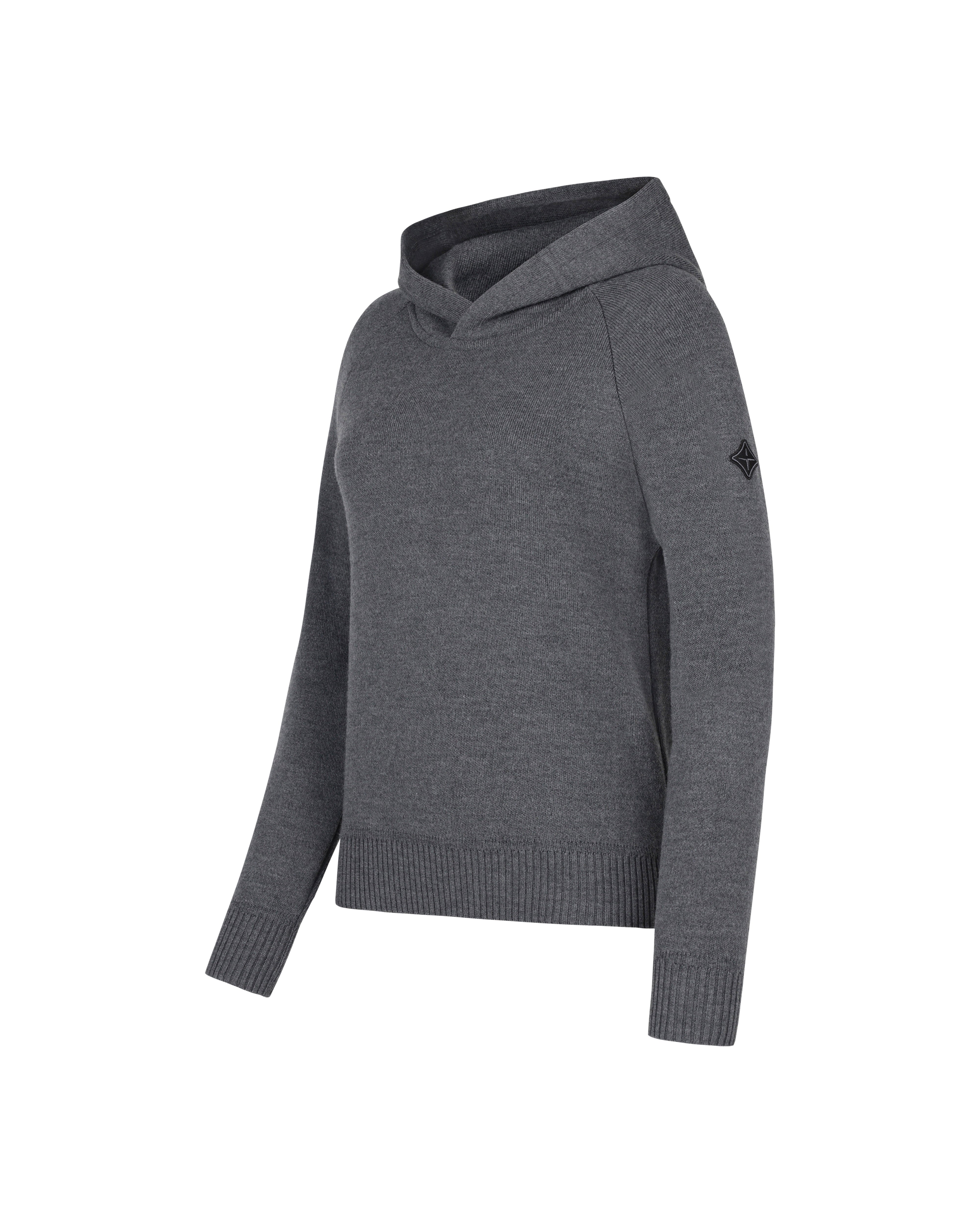 WOW12_KN-GREY_1.jpg