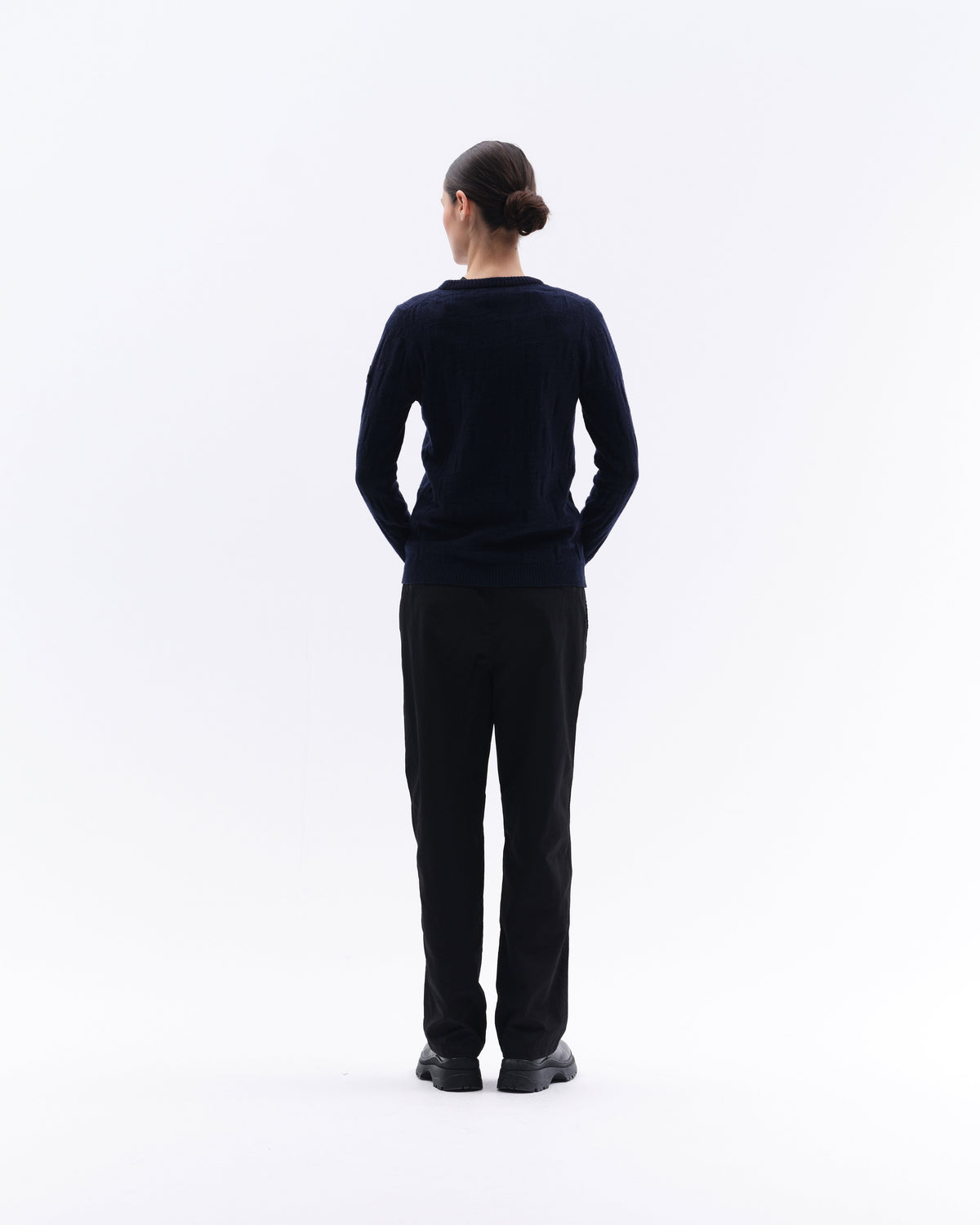 WOW25_KN-NAVY_6.jpg