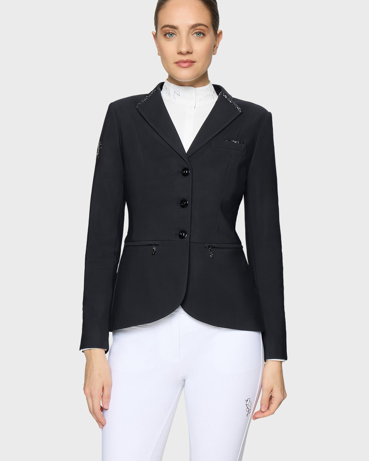 W_VICTORINE_PREM_REG-BLK.jpg