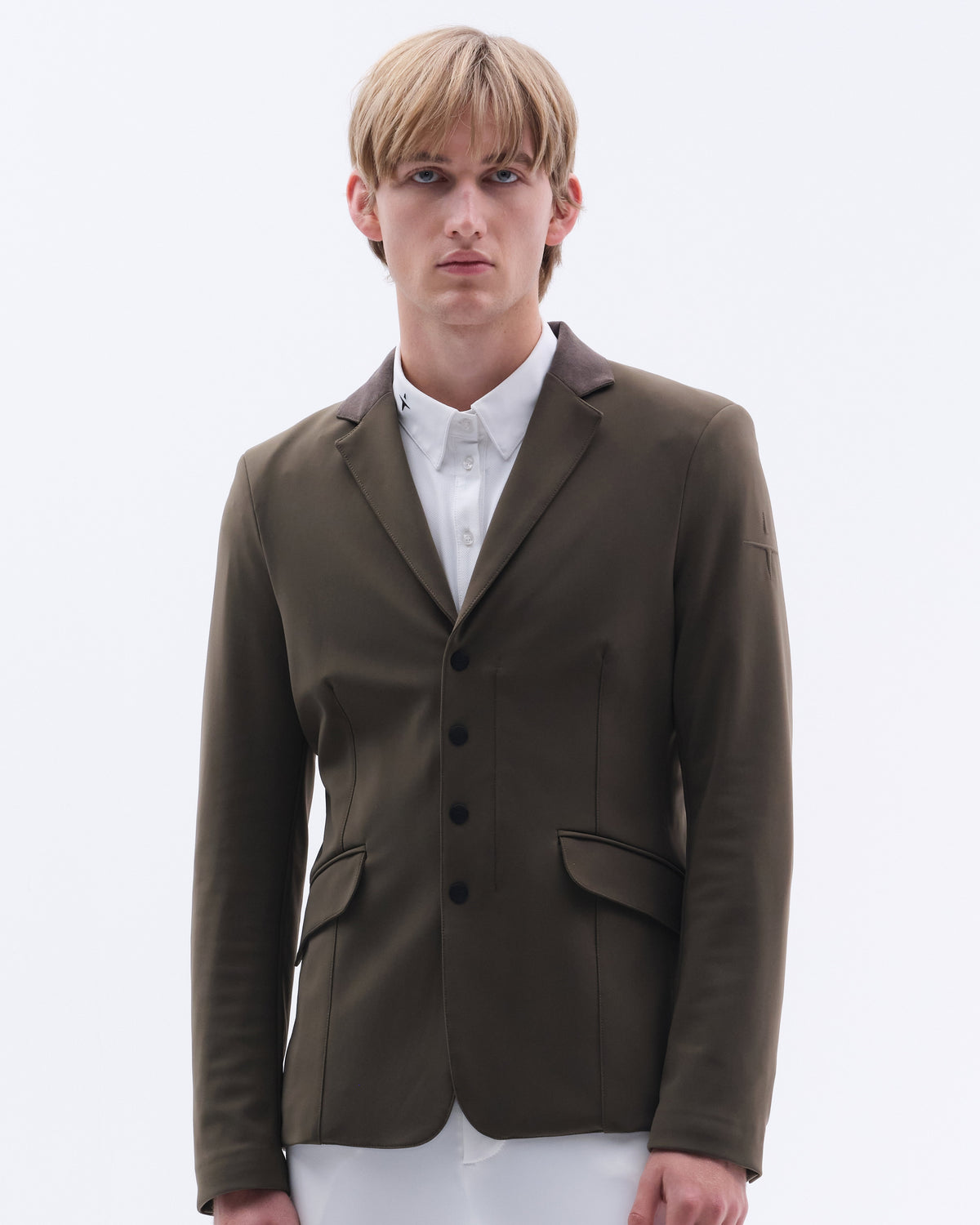 JCM18_JE-OLIVE_8.jpg