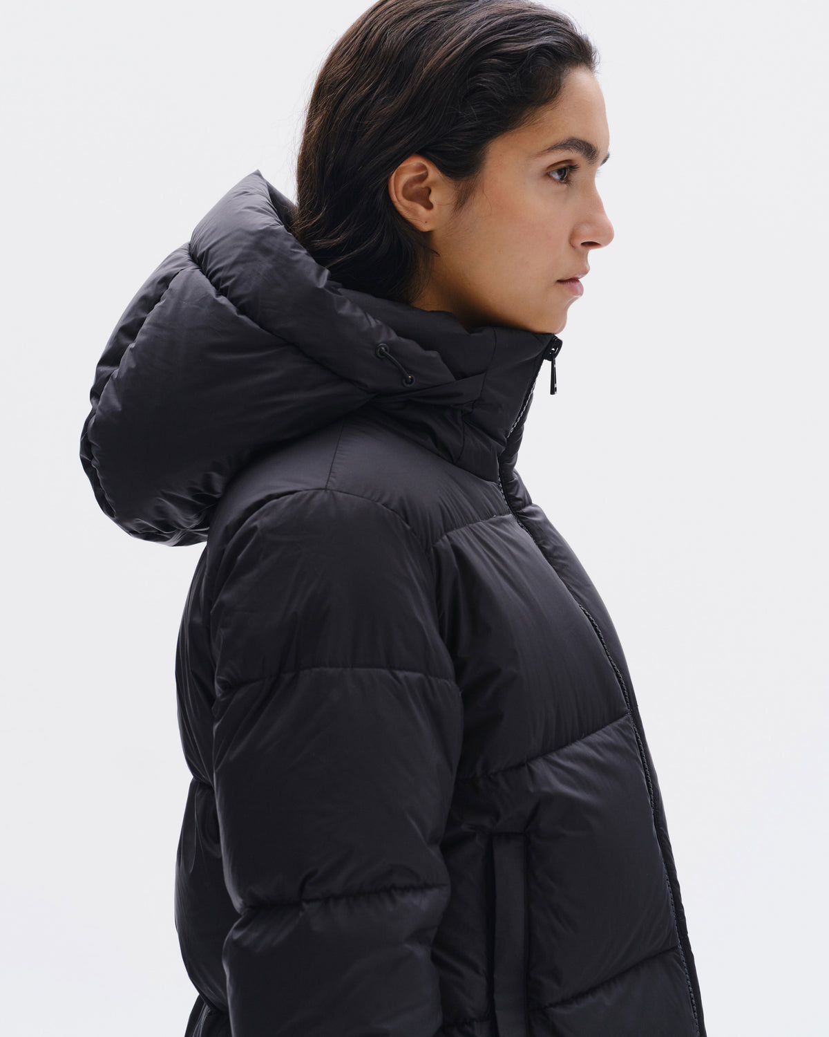 Model image — Long Goose Down Jacket Female 2.0 - Navy