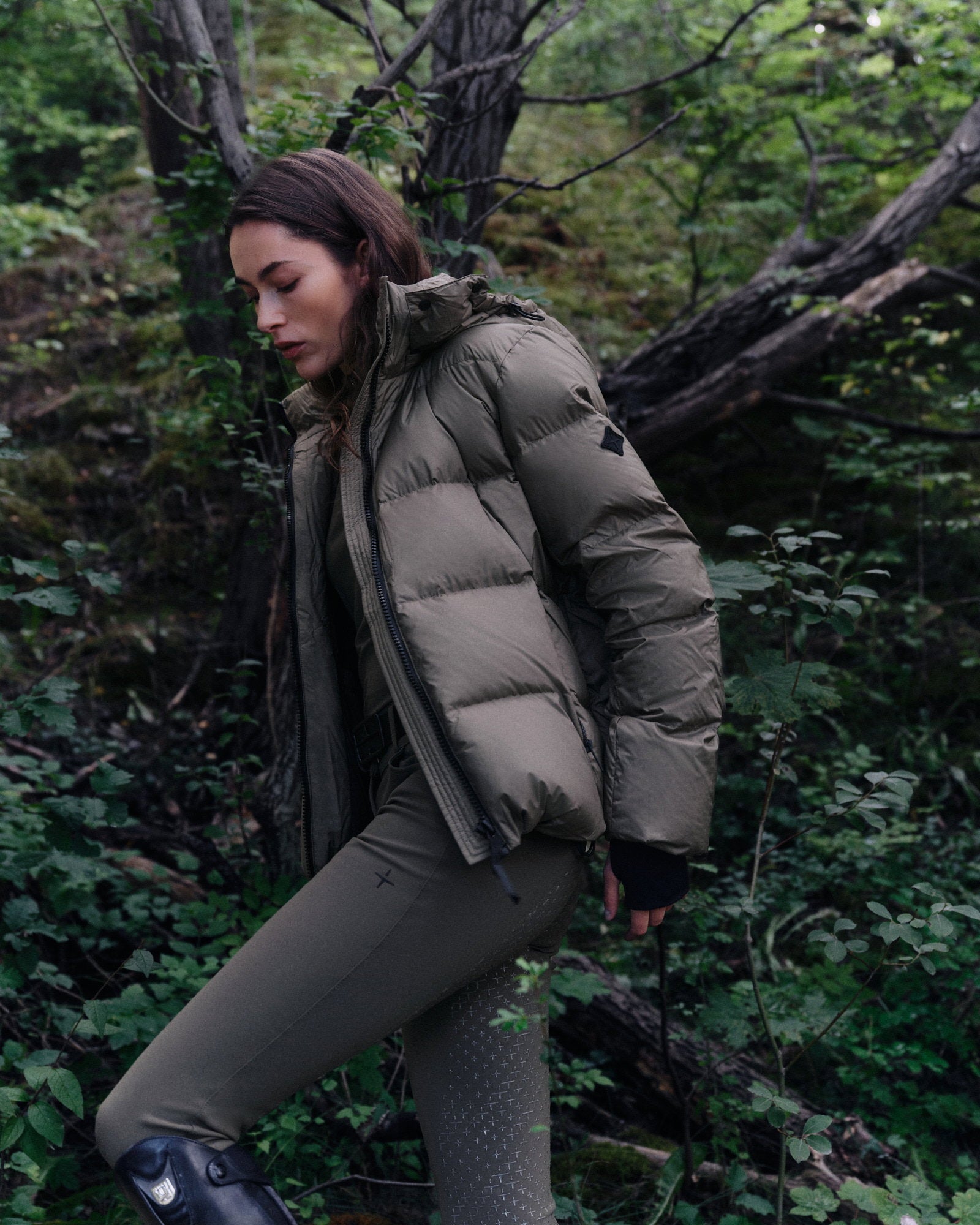JCW50_NY-OLIVE_8.jpg