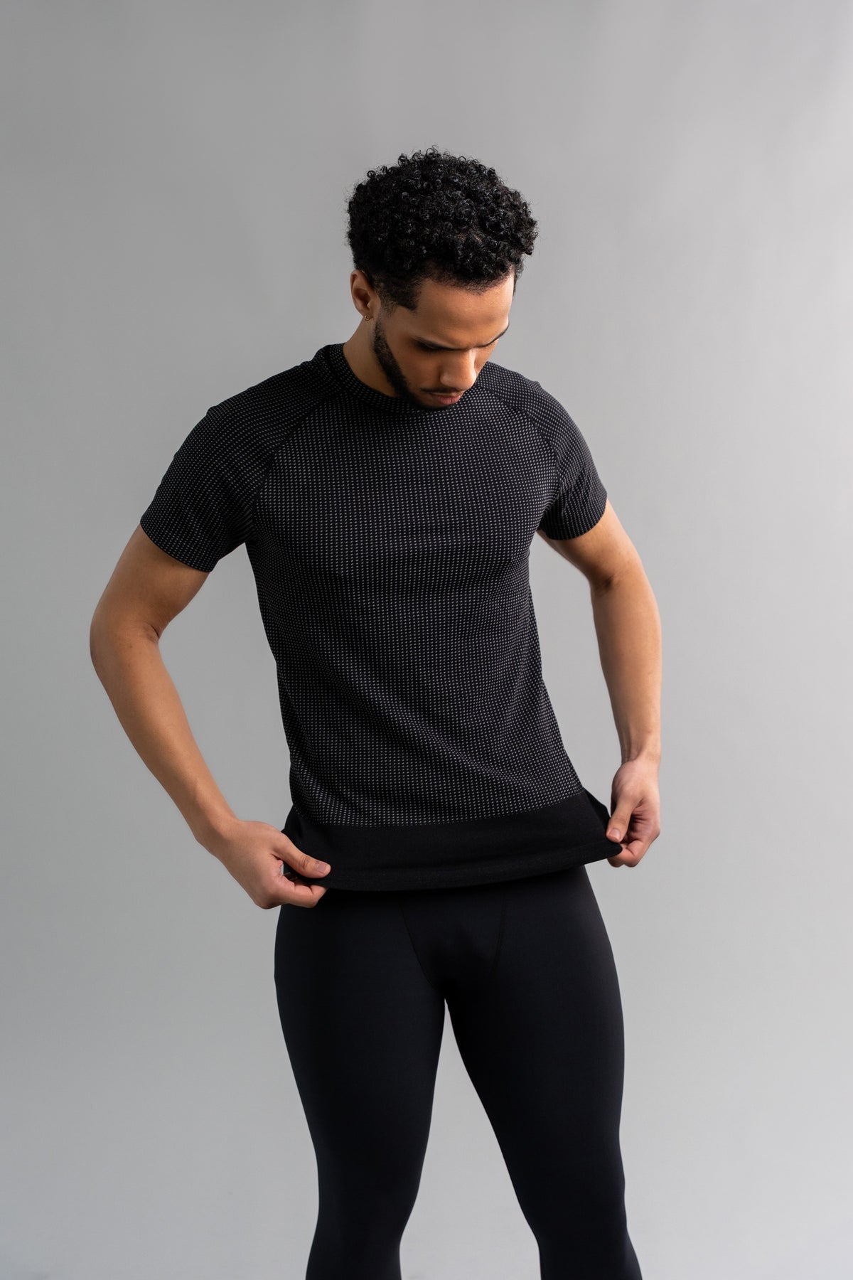MS100-BLACK_1.jpg