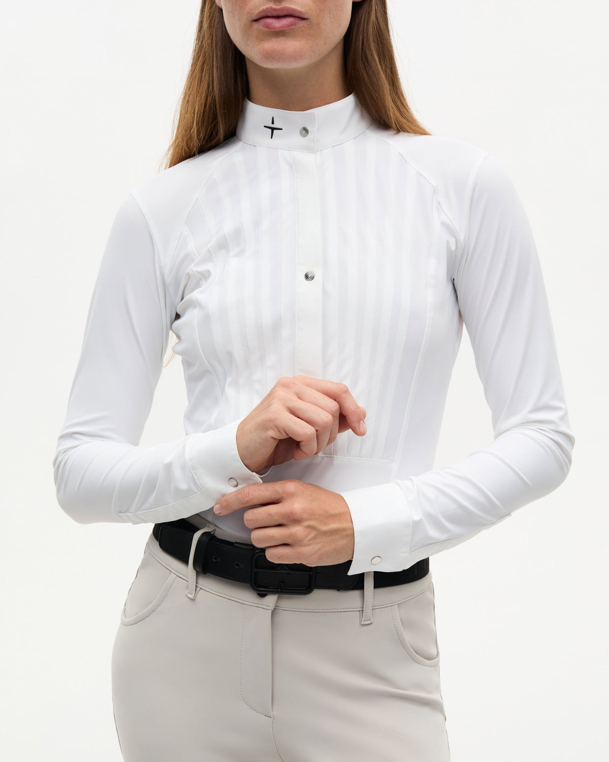 SHW11_JE-WHITE_6.jpg