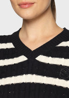W-LISA-TWIST-SS26-NVYWHT_2.jpg
