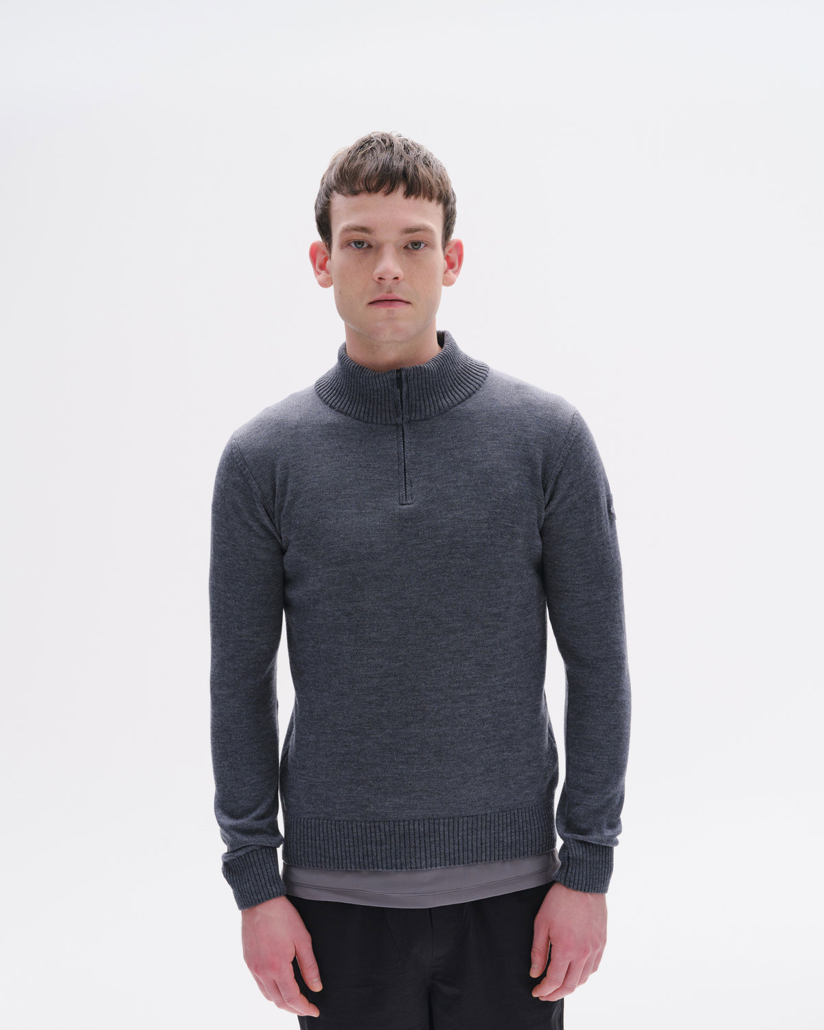 Model image — Half Zip Merino jumper Unisex - Black