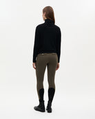 WOW10_CM-BLACK_4.jpg