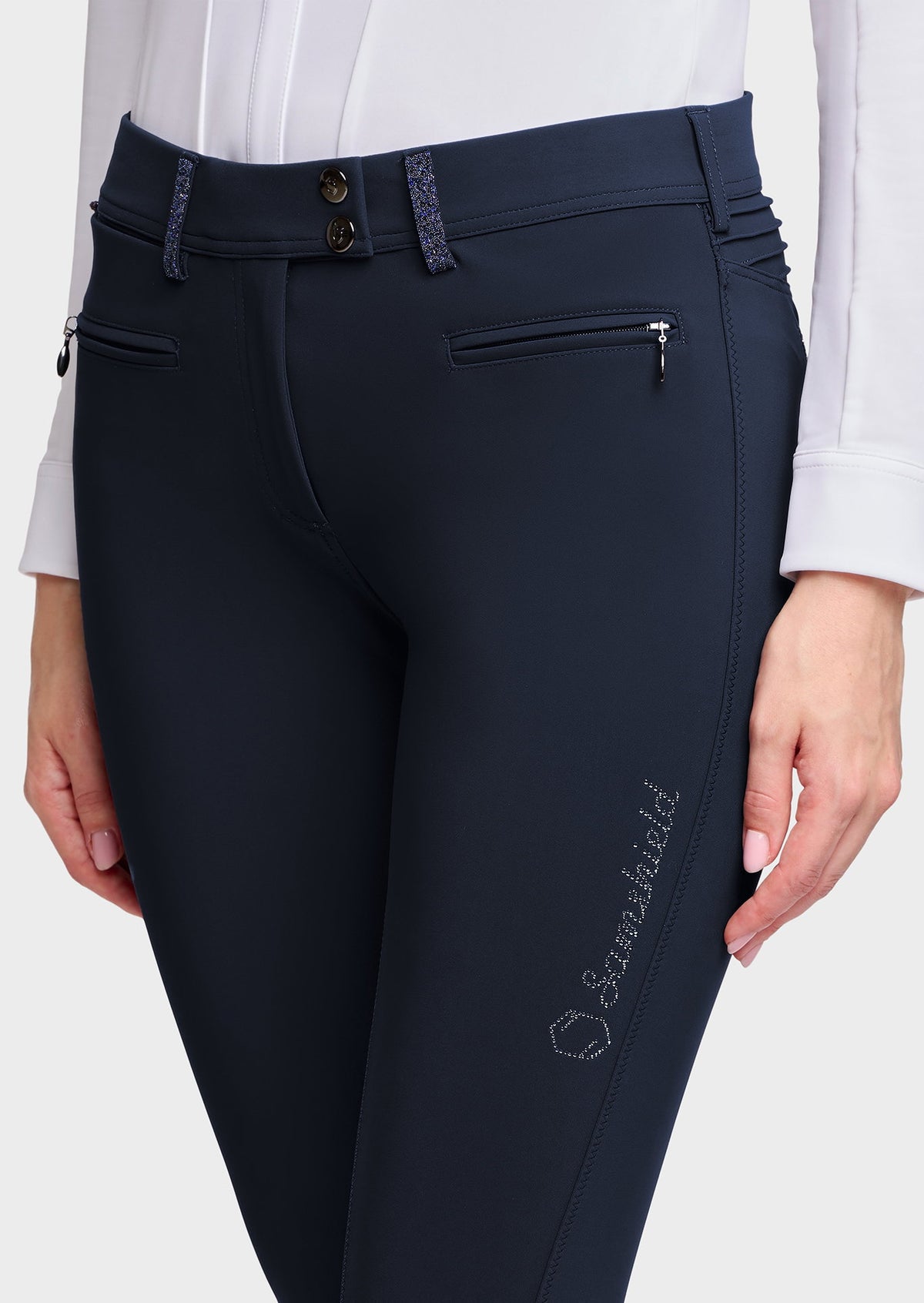 W_ADELE_CRF_KG_FW26-NVY_2.jpg