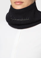 W_NECK_WM_CRST_FW26-BLK_2.jpg